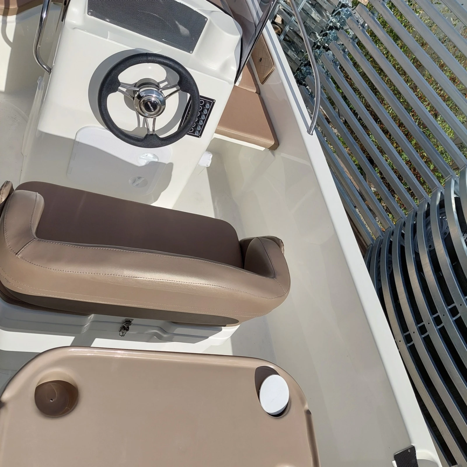 Лодка Poseidon KAREL Ithaca 550 - изображение 4