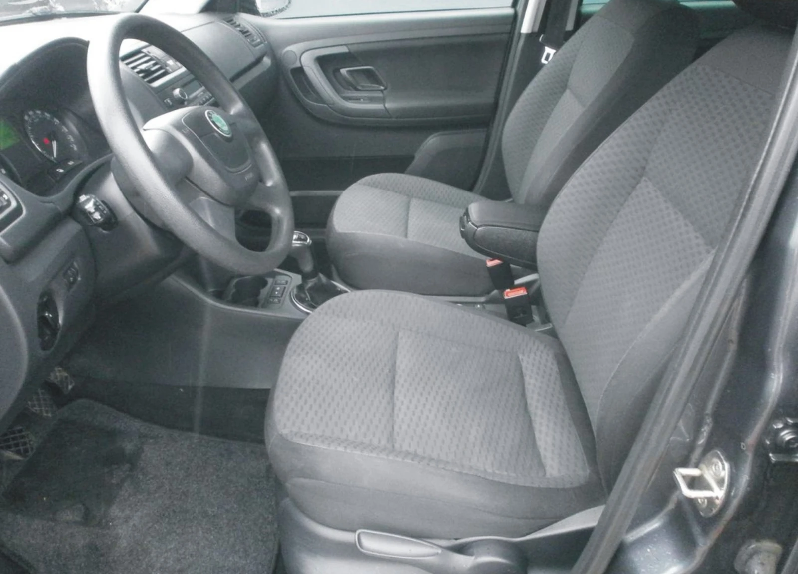 ЧАСТИ Шкода ФАБИЯ 2007-2014г. Skoda Fabia бензин - газ, 1200куб, 12V, 44kW, 60kс, хетчбек 5 врати, снимка 2 - Части - 53758470