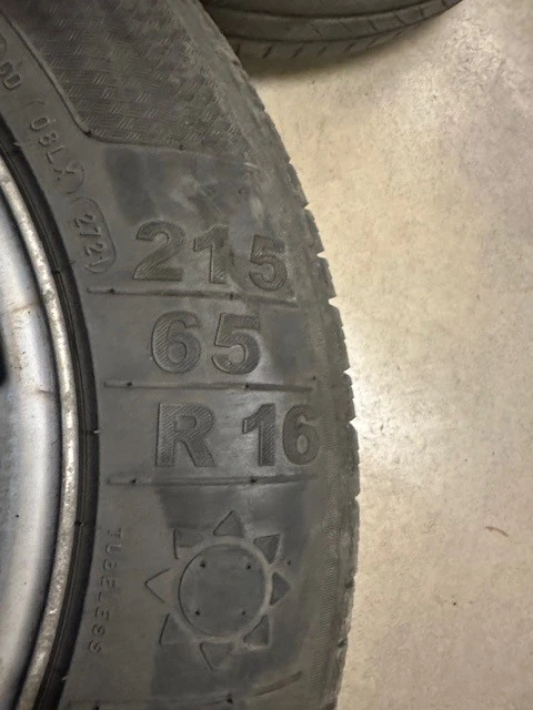 Гуми с джанти Kleber 215/65R16, снимка 2 - Гуми и джанти - 50124637