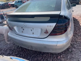 Mercedes-Benz C 220 2.2 cdi 143 ръчка, снимка 4