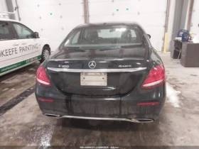 Mercedes-Benz E 300 4MATIC AMG PACK* BURMEISTER* AMBIENT* ОБДУХВАНЕ*  - 13219 € / 25854.12 лв. - 57505423 5