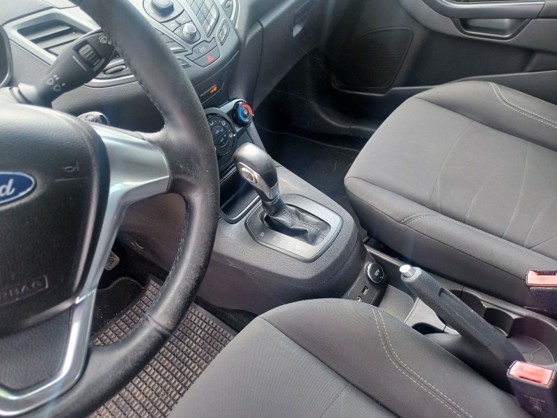Ford Fiesta 1.0, снимка 9 - Автомобили и джипове - 45373207