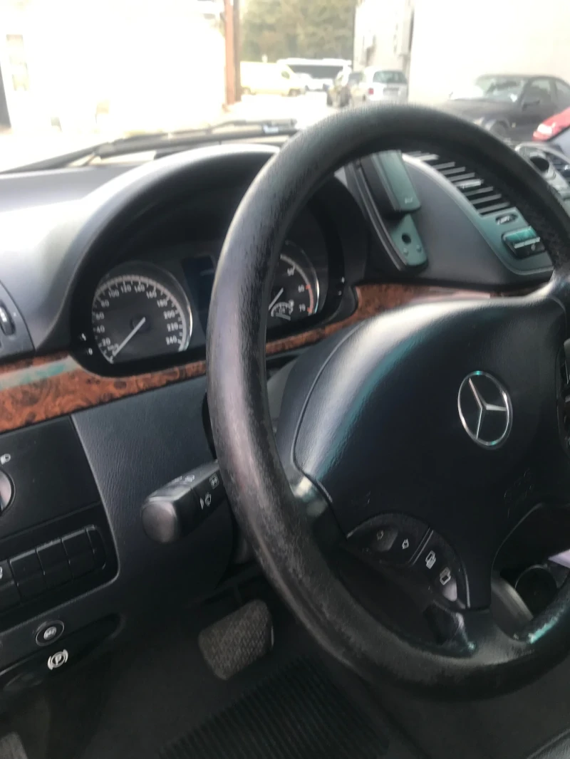 Mercedes-Benz Viano, снимка 8 - Автомобили и джипове - 48120710