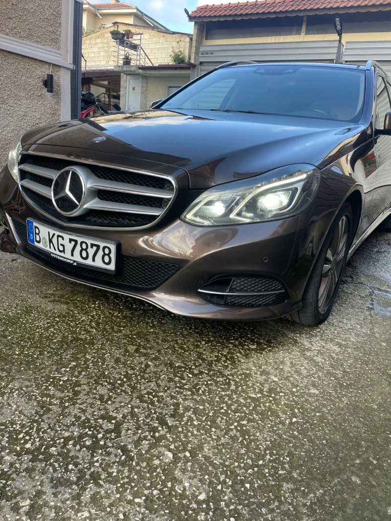 Mercedes-Benz E 300 3.0CDI BLUETEC, снимка 1 - Автомобили и джипове - 49523072