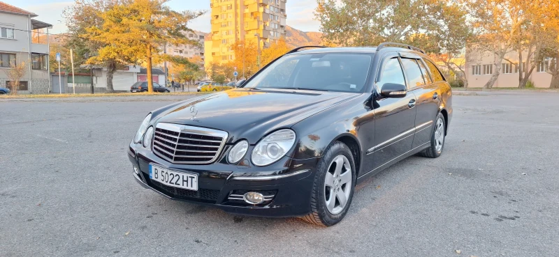 Mercedes-Benz E 320, снимка 1 - Автомобили и джипове - 47847196