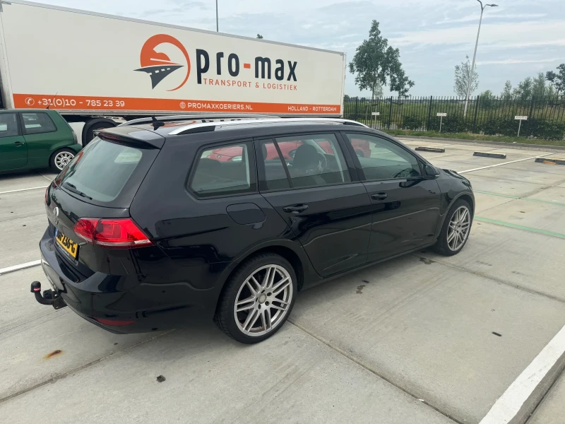 VW Golf, снимка 8 - Автомобили и джипове - 48507933