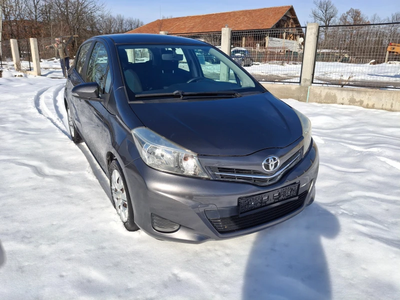 Toyota Yaris 1.4, снимка 1 - Автомобили и джипове - 48691856