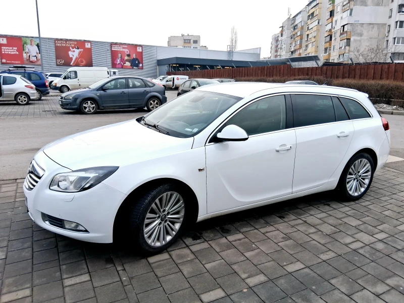 Opel Insignia   CDTI 4X4, снимка 3 - Автомобили и джипове - 48774562