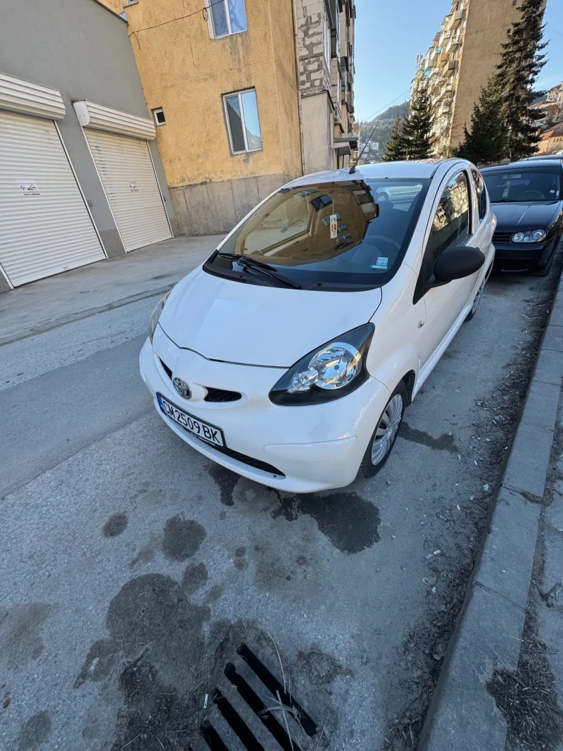 Toyota Aygo, снимка 1 - Автомобили и джипове - 49414831