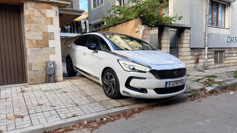 DS DS 5, снимка 2 - Автомобили и джипове - 52412442