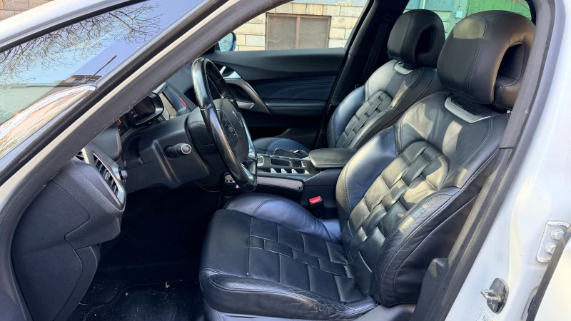 DS DS 5, снимка 8 - Автомобили и джипове - 52412442