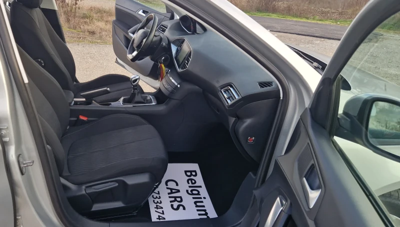 Peugeot 308 1.6 HDI 120кн ТОП , снимка 15 - Автомобили и джипове - 52830800
