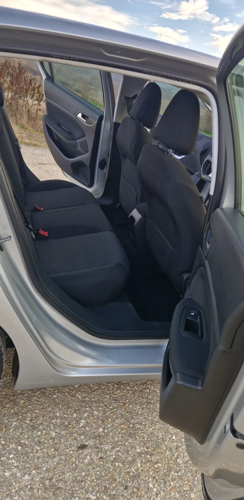 Peugeot 308 1.6 HDI 120кн ТОП , снимка 12 - Автомобили и джипове - 52830800