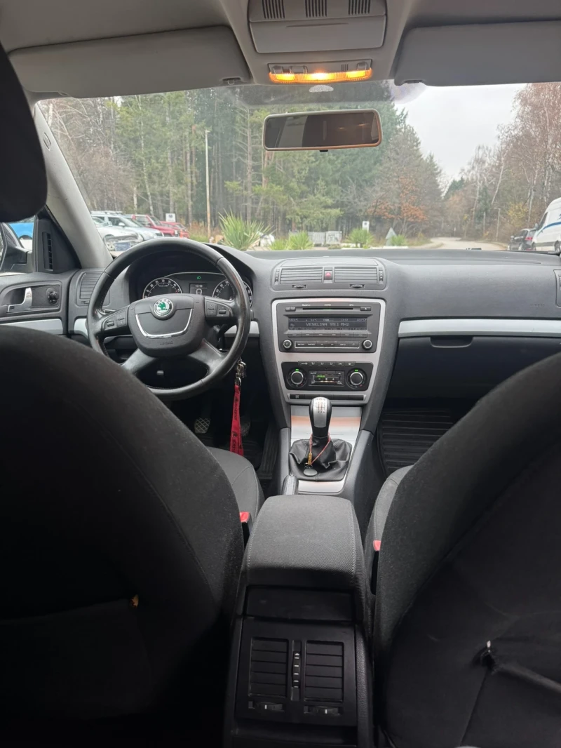 Skoda Octavia, снимка 8 - Автомобили и джипове - 53134924