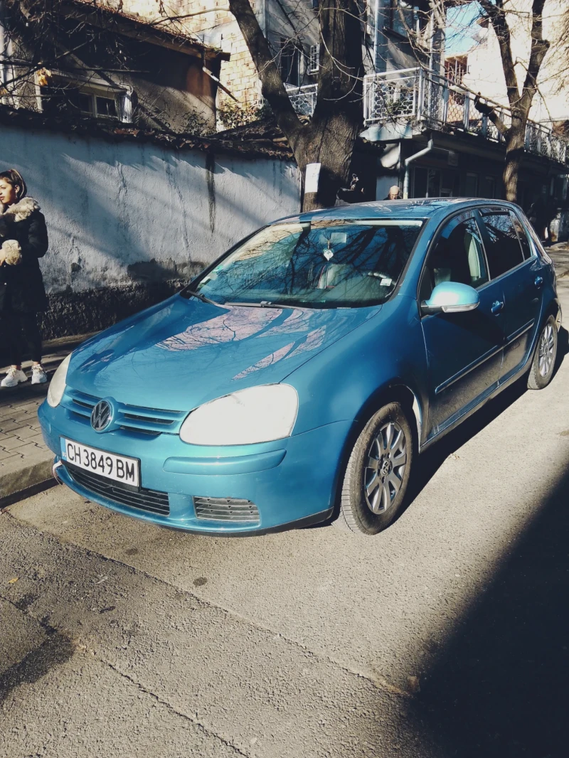 VW Golf 1.6 fsi 115HR, снимка 6 - Автомобили и джипове - 53157102