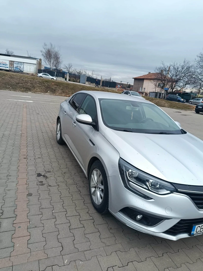 Renault Megane, снимка 3 - Автомобили и джипове - 53447894