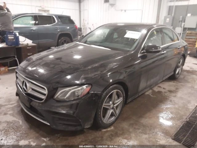 Mercedes-Benz E 300 4MATIC AMG PACK* BURMEISTER* AMBIENT* ОБДУХВАНЕ*  - изображение 8