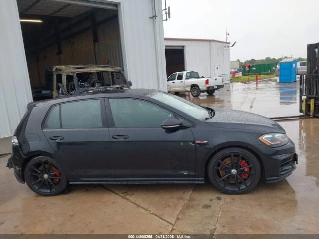 VW Golf * GTI* AUTOBAHN* КОЖА* ПОДГРЕВ* ШИБИДАХ* DSG* , снимка 11 - Автомобили и джипове - 55007571