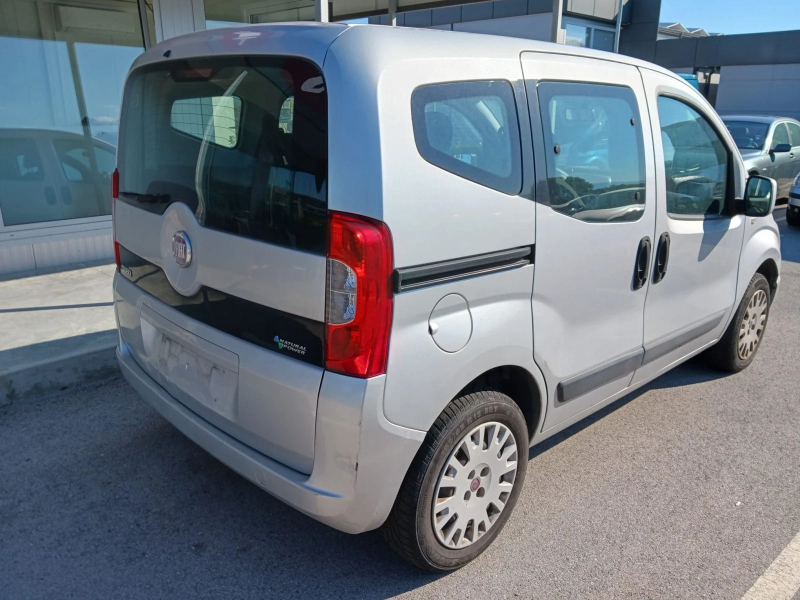 Fiat Qubo 1.4  METAH - изображение 4