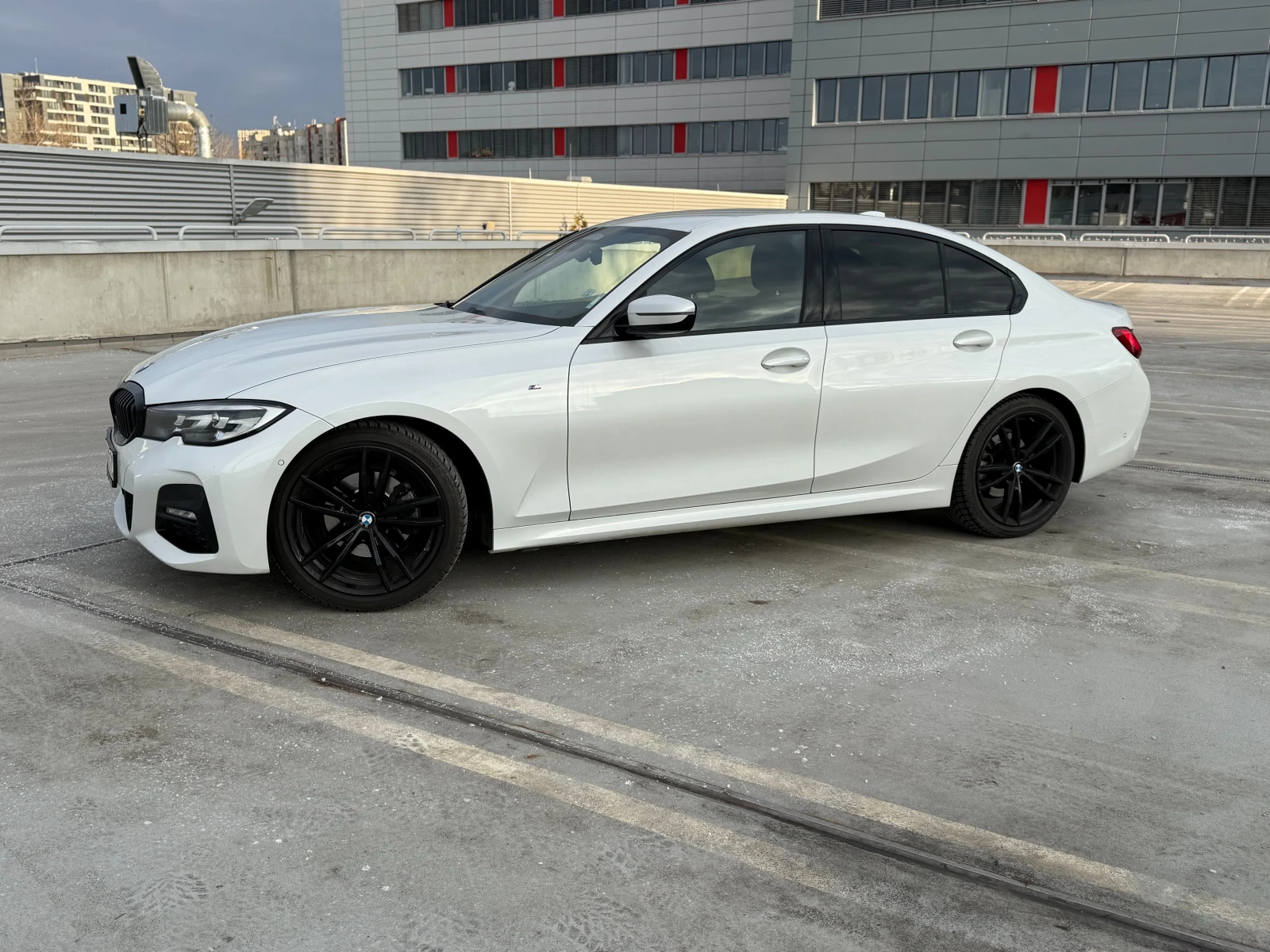 BMW 320 xDrive M Sport Professional FULL - изображение 5