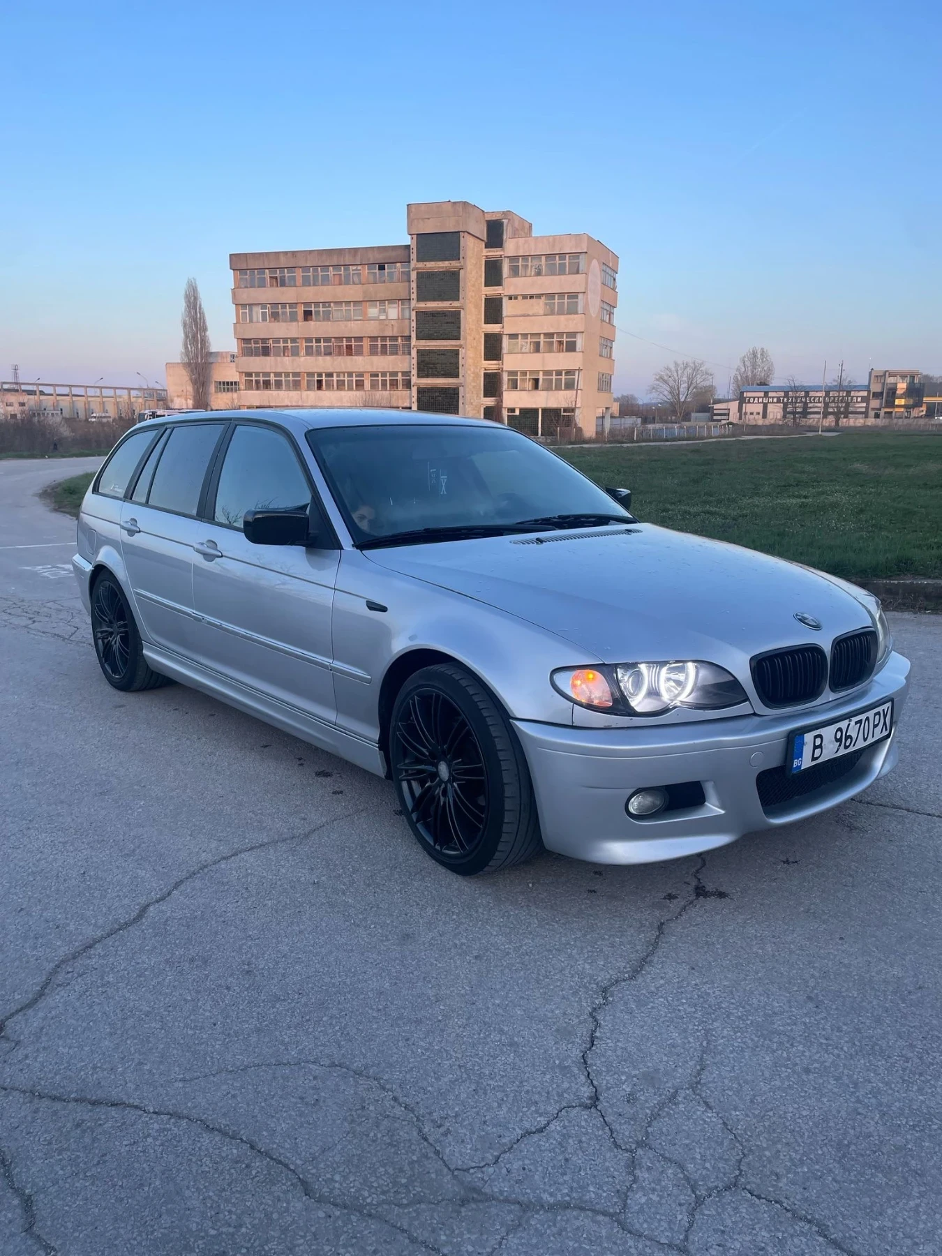 BMW 320  - изображение 2