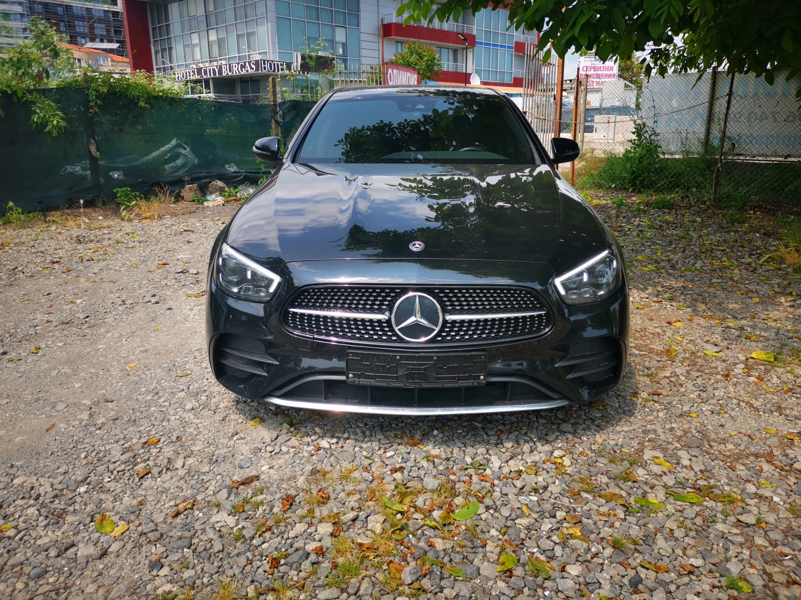 Mercedes-Benz E 220 2.2 diesel/194ps/AMG Line/Full Service History - изображение 2