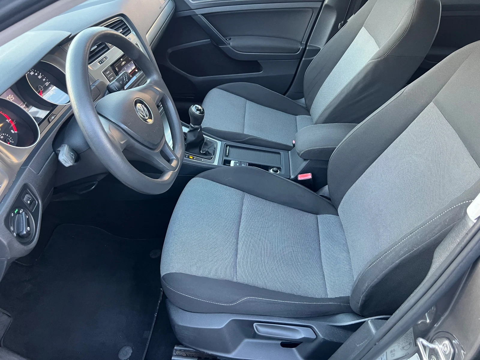 VW Golf 1.4 TGI BLUE MOTION - изображение 9