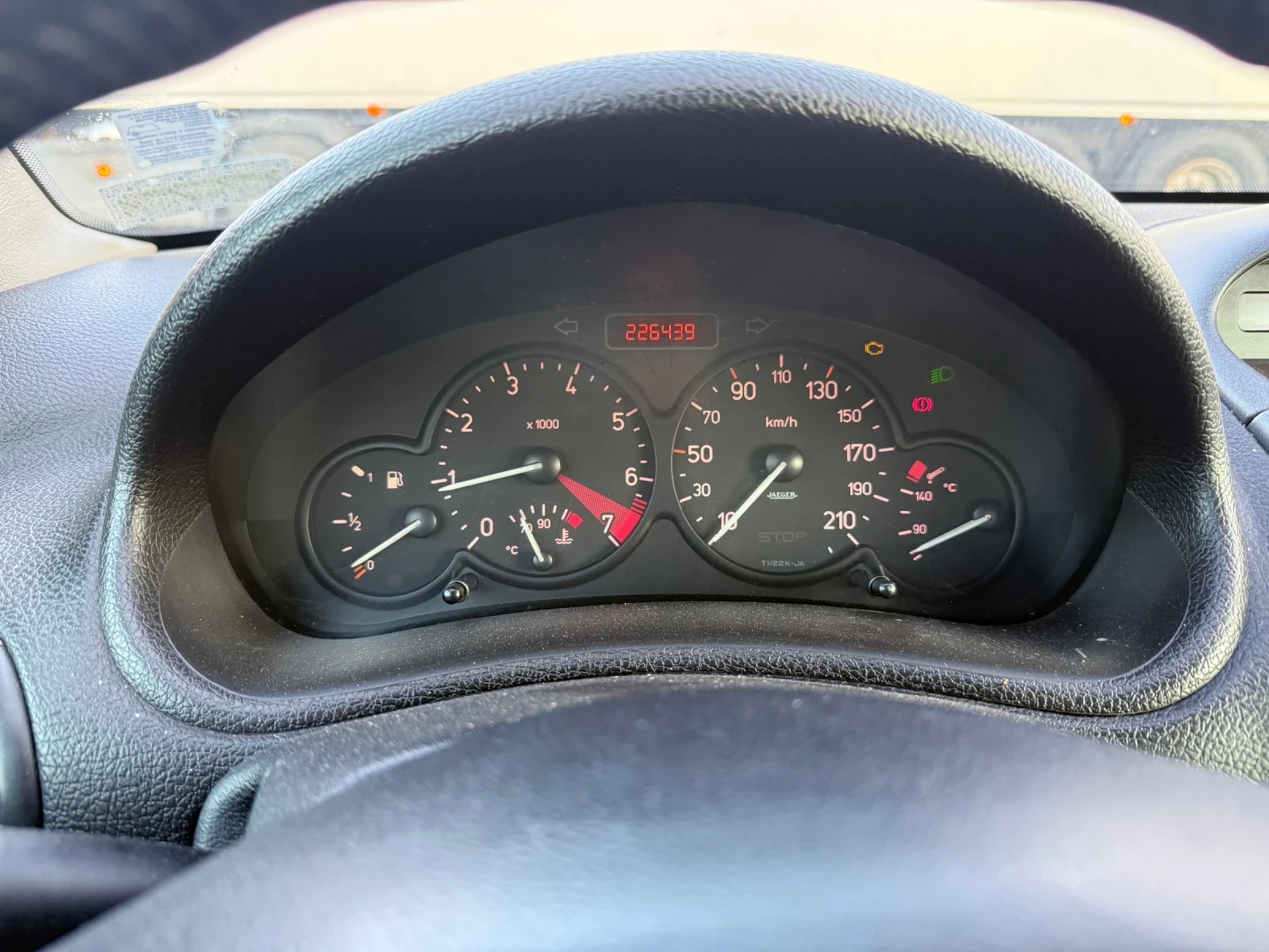 Peugeot 206 1.4i  03. | Mobile.bg   12