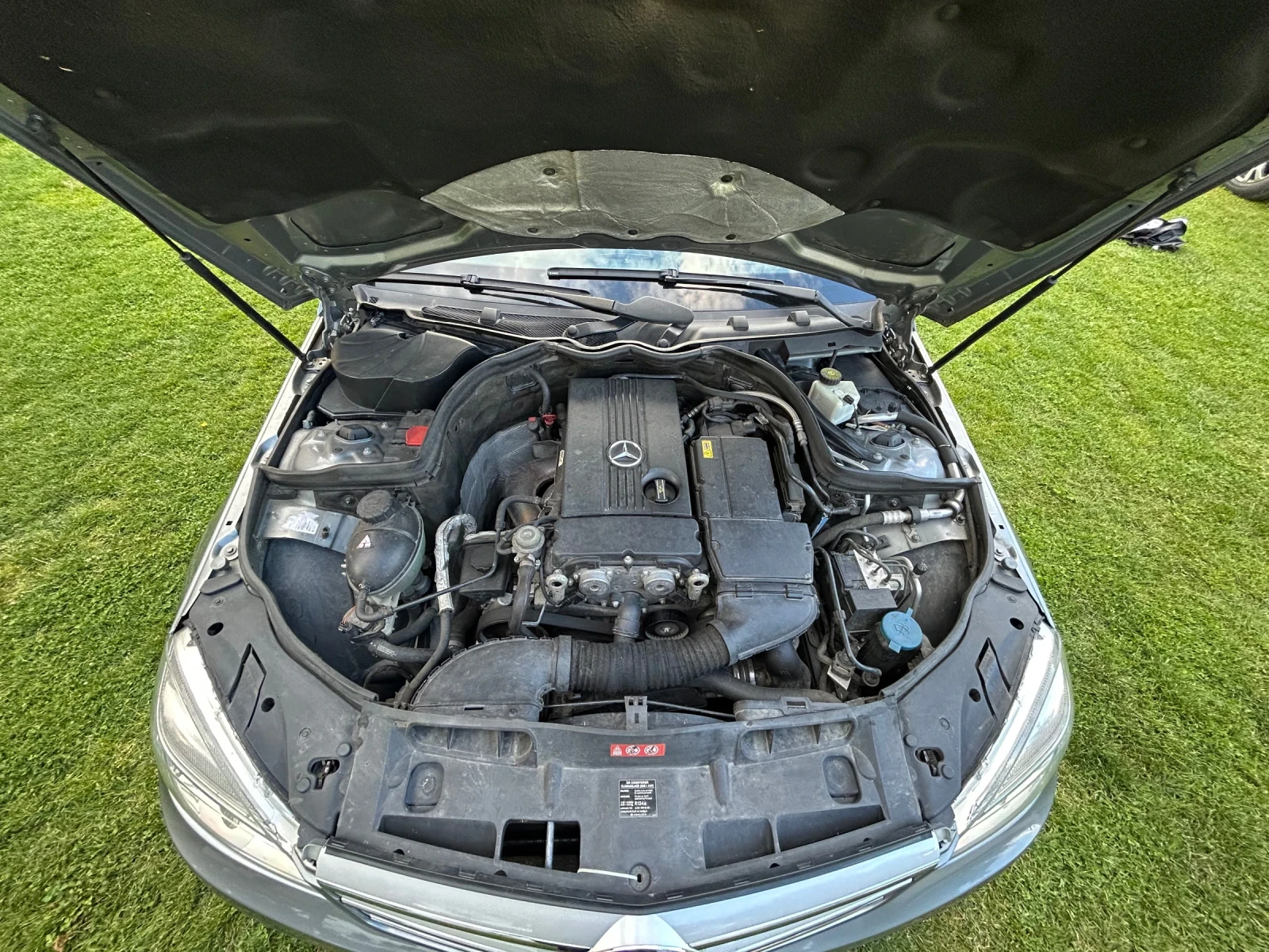 Mercedes-Benz C 200, снимка 10 - Автомобили и джипове - 53767180