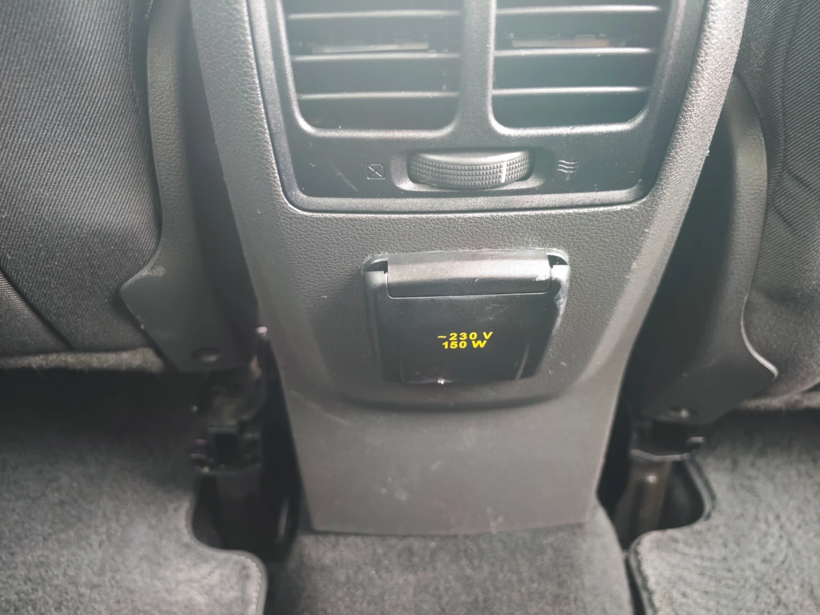 Ford Grand C-Max 1.5i 150к.с автоматик, снимка 15 - Автомобили и джипове - 54458507