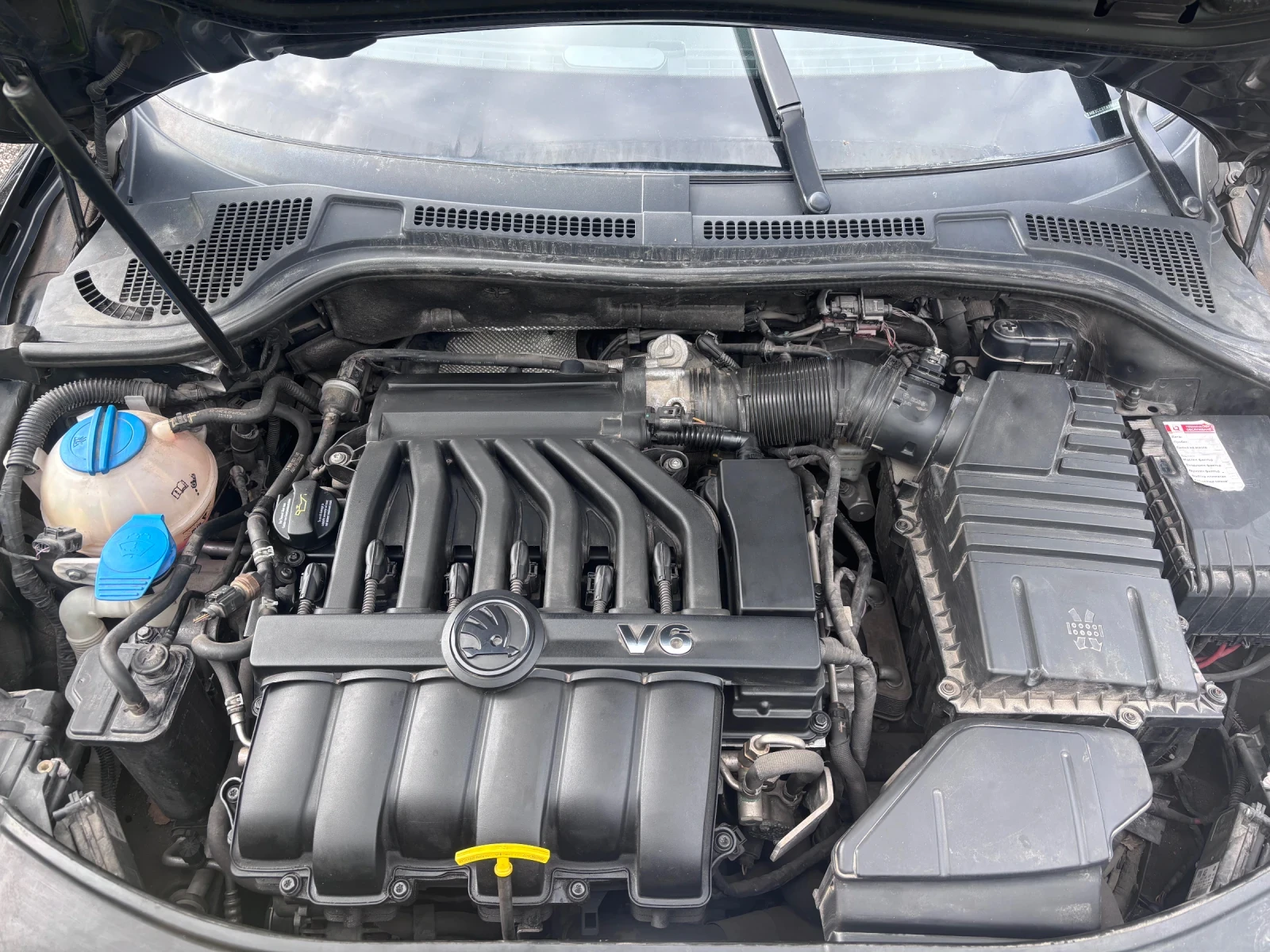 Skoda Superb, снимка 16 - Автомобили и джипове - 54632513