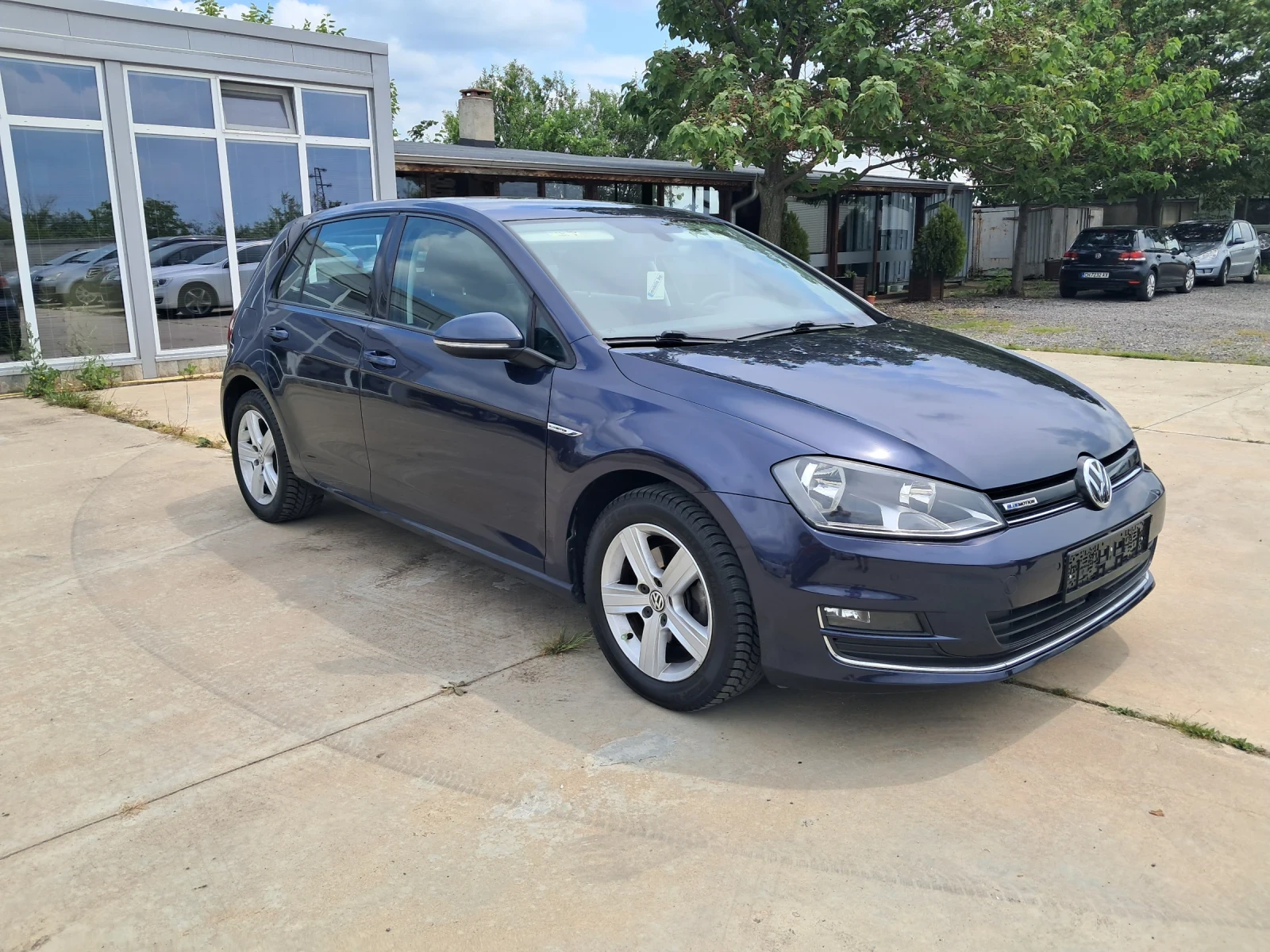 VW Golf 1.4 TGI AUTO DISTRONIK, снимка 3 - Автомобили и джипове - 54779783
