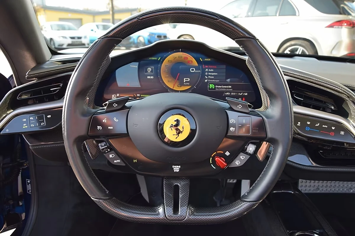 Ferrari SF 90 SPIDER/ CARBON / JBL / ASSETTO FIORANO / CERAMIC, снимка 12 - Автомобили и джипове - 54972145