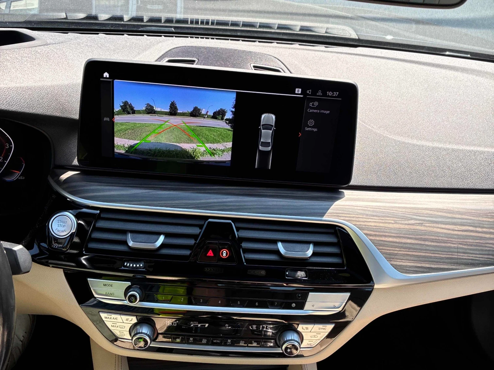 BMW 530 HARMAN KARDON* HEAD-UP* ПОДГРЕВ* 2 КЛЮЧА, снимка 7 - Автомобили и джипове - 55080370