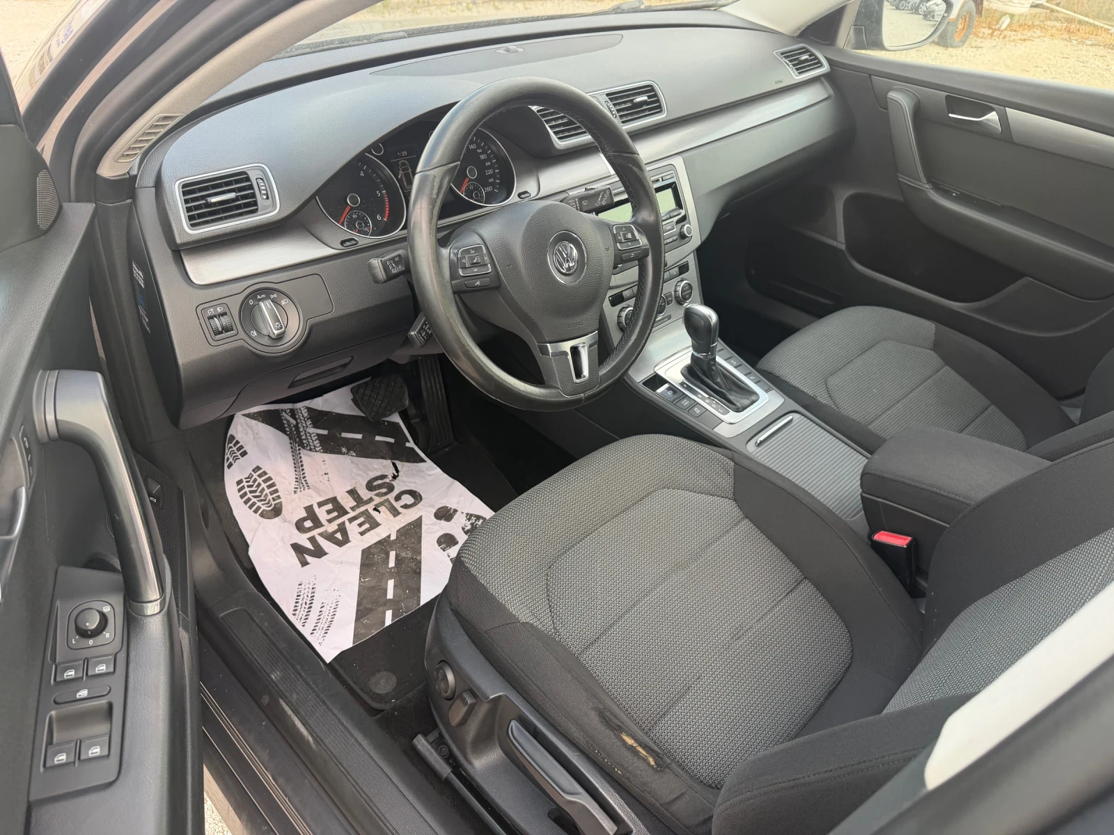 VW Passat 1.6/105кс Автоматик EVRO5b, снимка 9 - Автомобили и джипове - 55394926