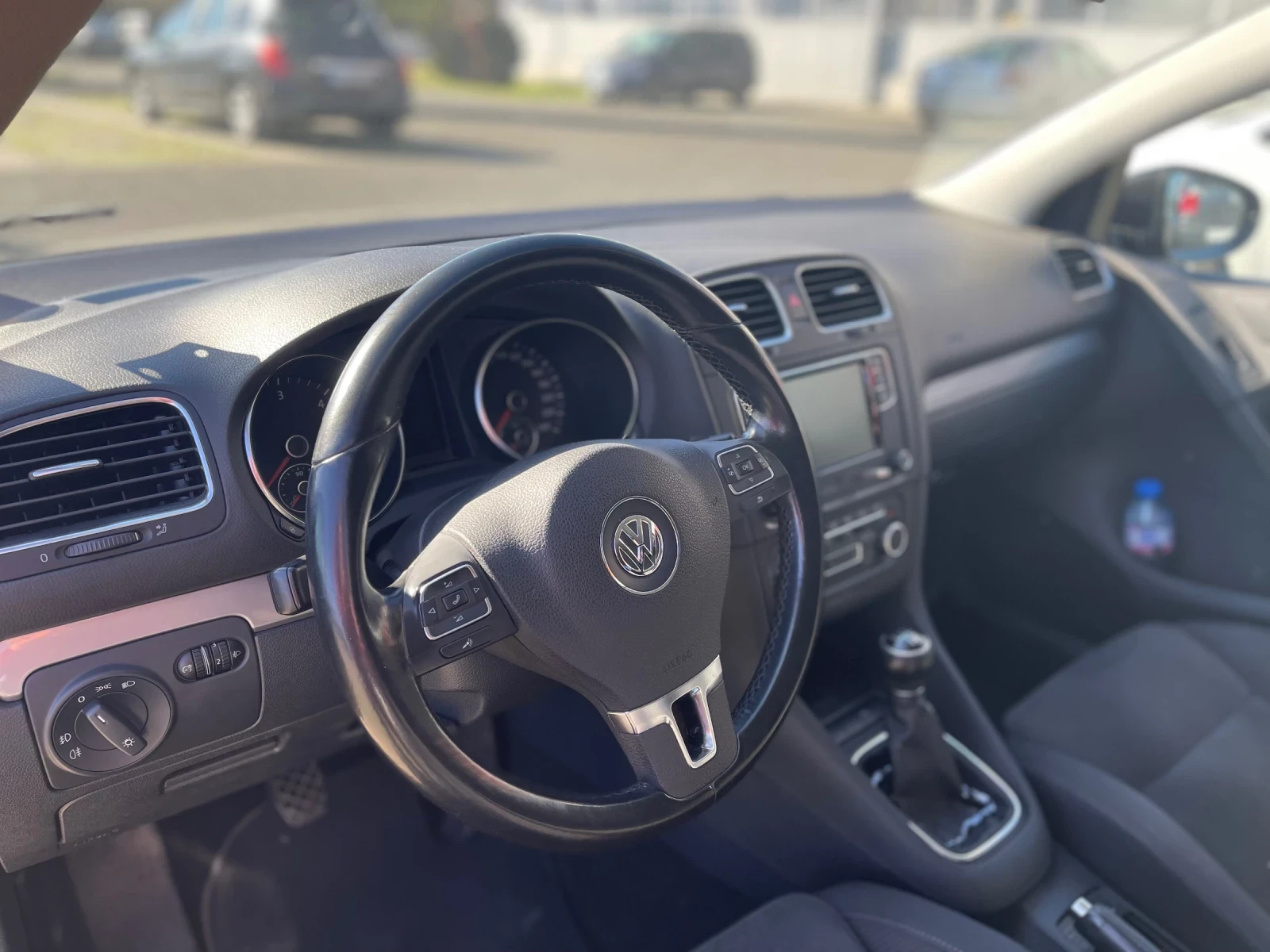 VW Golf, снимка 8 - Автомобили и джипове - 55599375