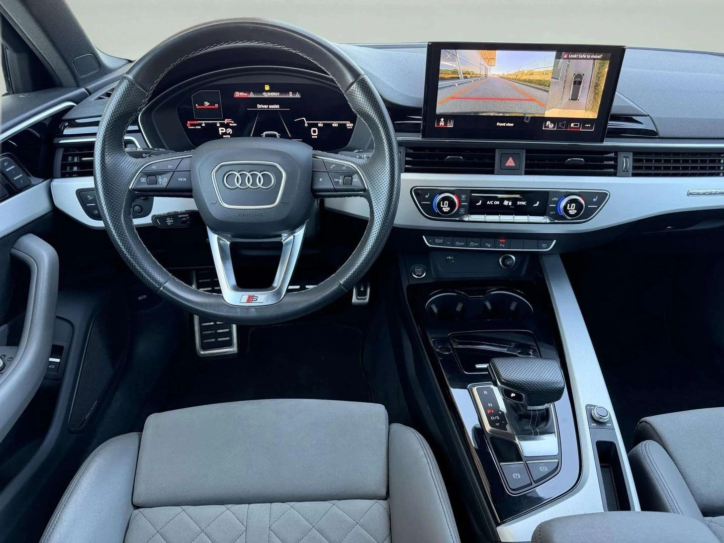Audi A4, снимка 10 - Автомобили и джипове - 55794338