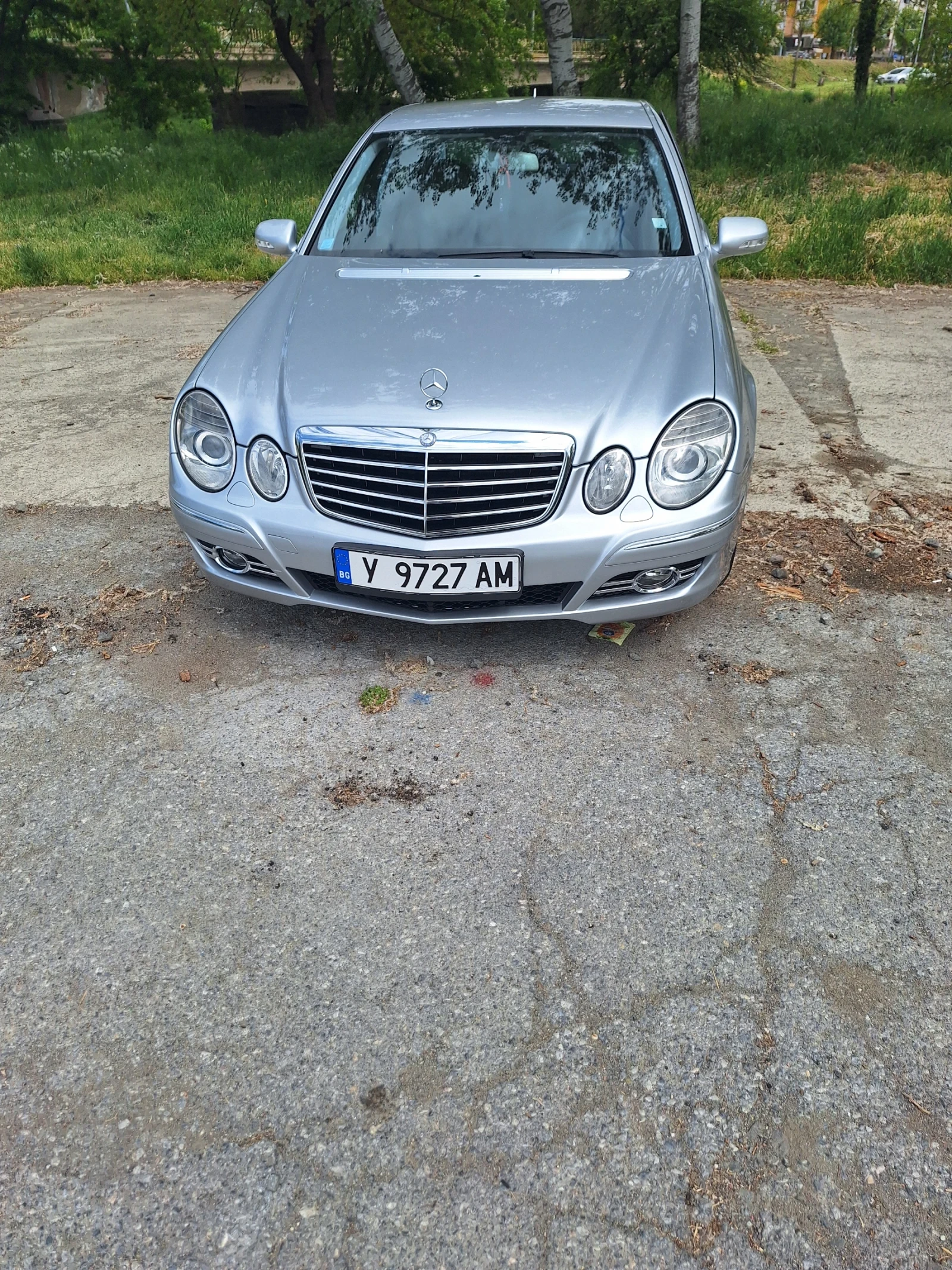 Mercedes-Benz E 220
