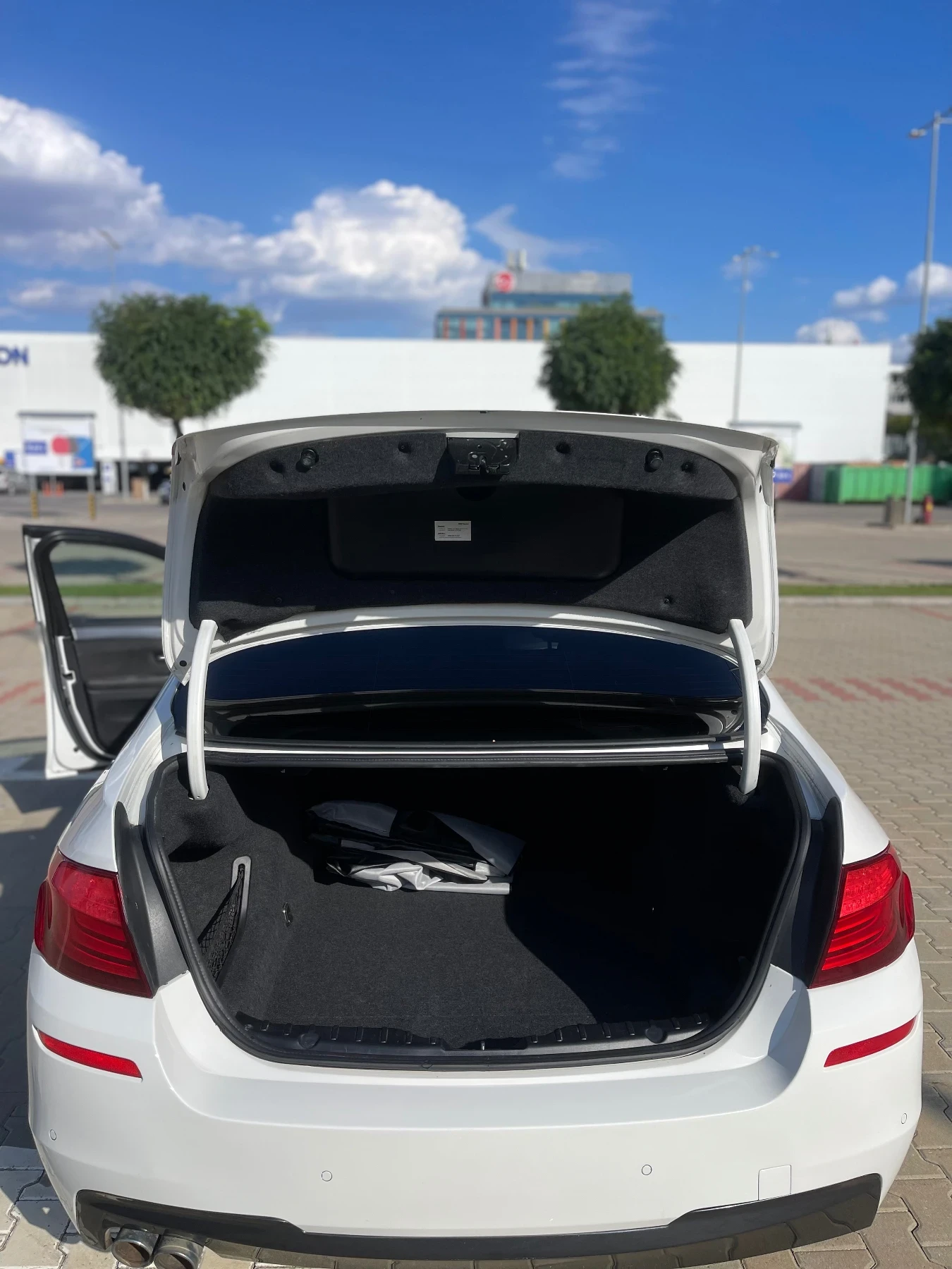 BMW 520 M, снимка 9 - Автомобили и джипове - 56153399