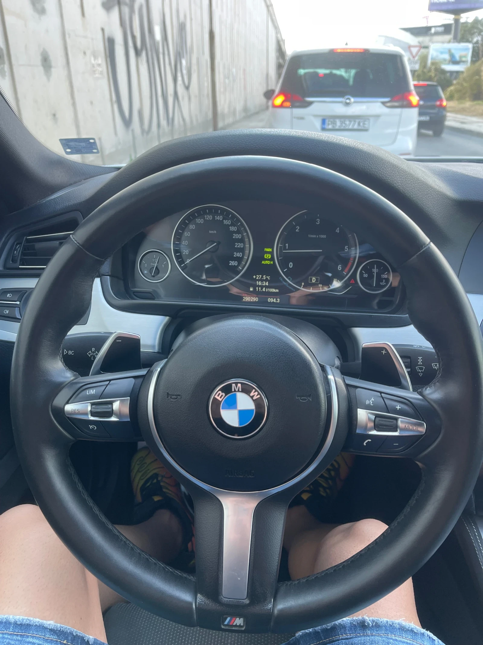 BMW 520 M, снимка 11 - Автомобили и джипове - 56153399