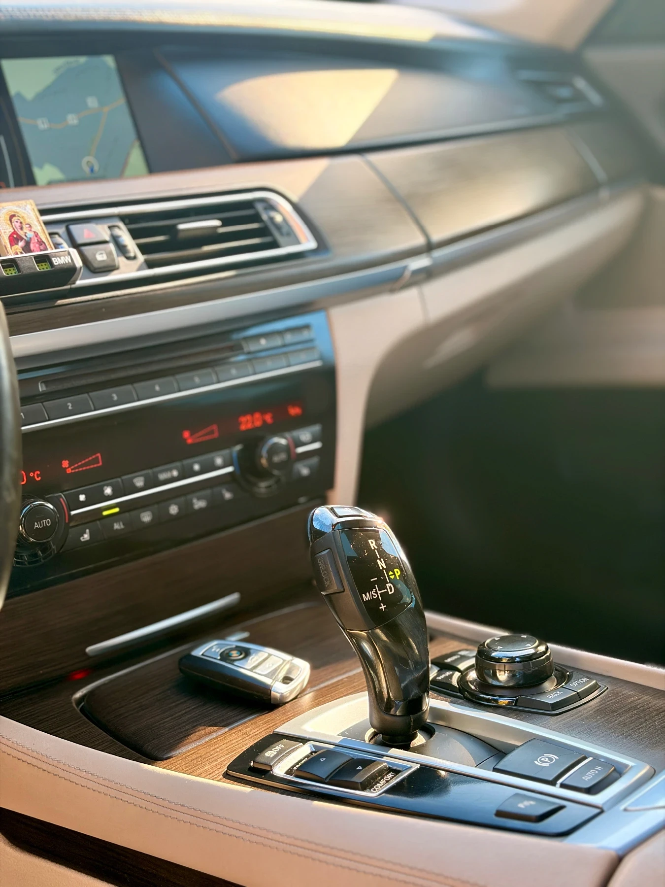 BMW 730  F01 | FULL EXTRAS | 3.0D | 2012 | , снимка 12 - Автомобили и джипове - 56337807