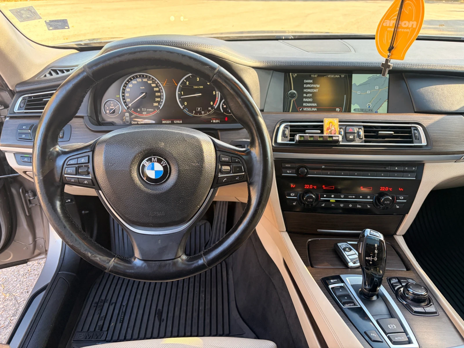 BMW 730  F01 | FULL EXTRAS | 3.0D | 2012 | , снимка 10 - Автомобили и джипове - 56337807
