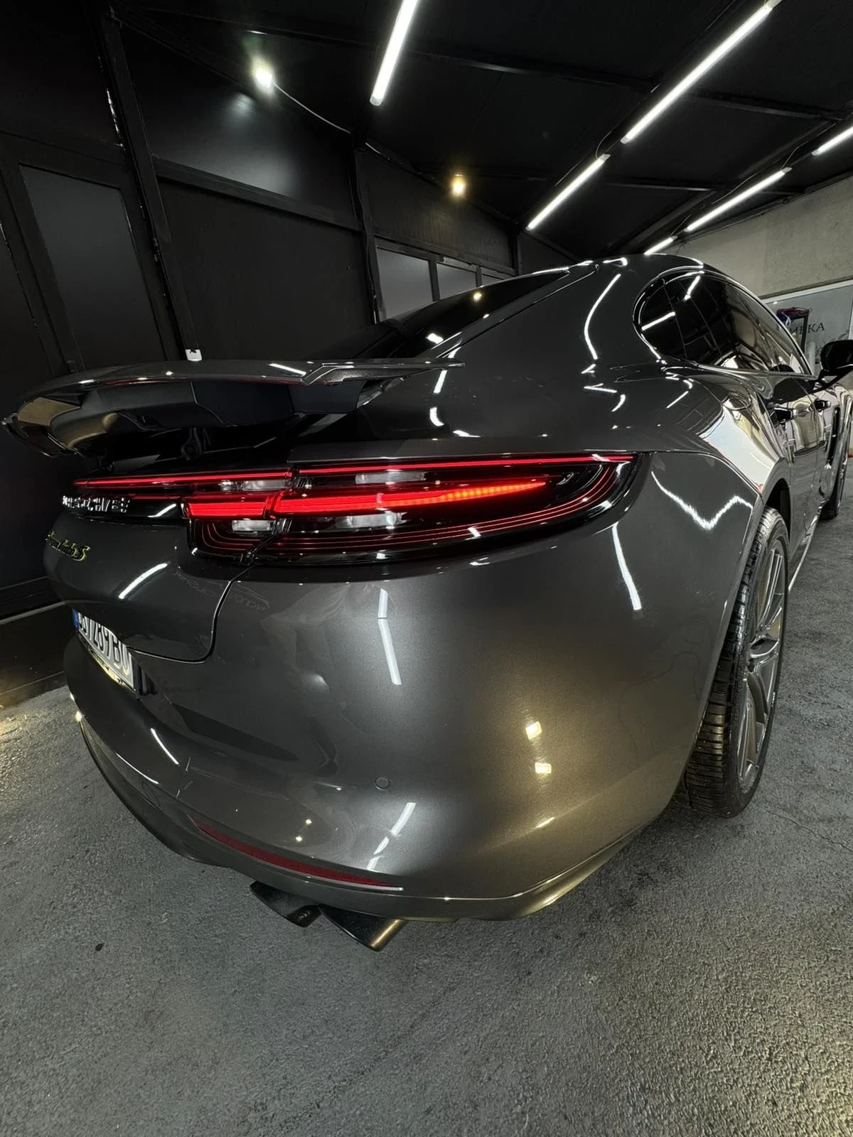Porsche Panamera, снимка 6 - Автомобили и джипове - 56432179
