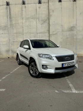 Toyota Rav4 2.2 150к.с. ПЕРФЕКТНА, снимка 1