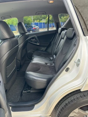 Toyota Rav4 2.2 150к.с. ПЕРФЕКТНА, снимка 7