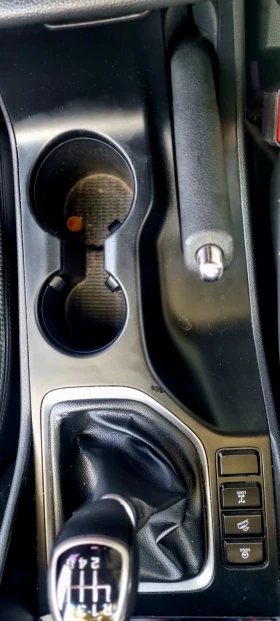 Hyundai Tucson 2.0 185кс 4х4 - 25490 лв. - 73296000 12