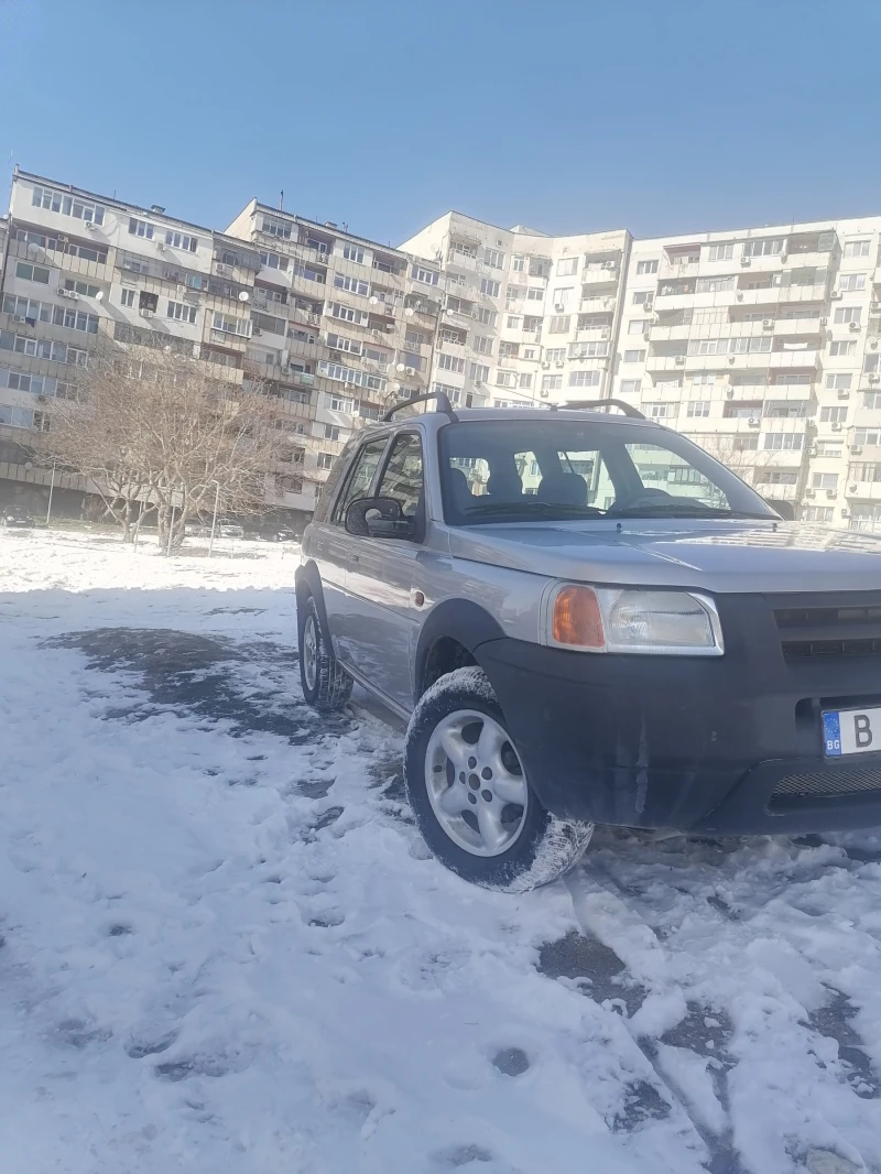 Land Rover Freelander 2.0, снимка 6 - Автомобили и джипове - 49291039