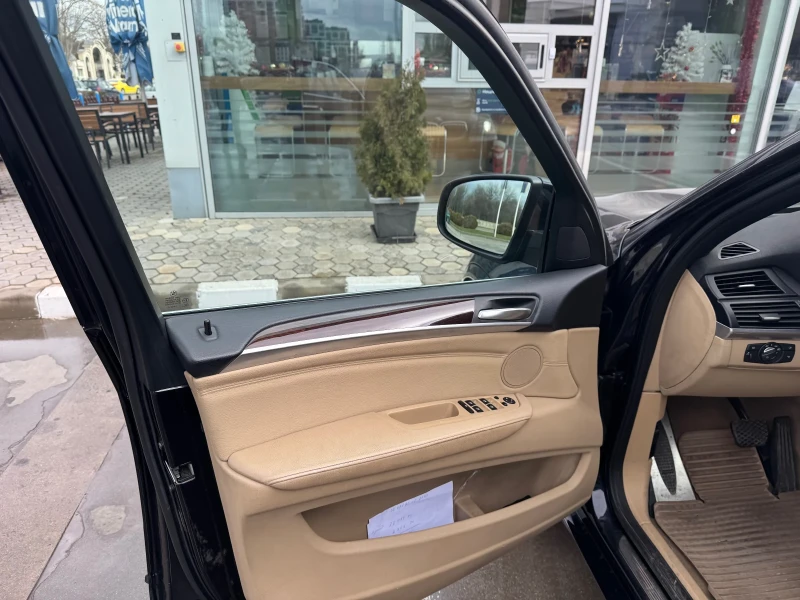 BMW X5 xDrive40d 8 ZF/Individual/Headup/M Pack/Soft close, снимка 7 - Автомобили и джипове - 53533030