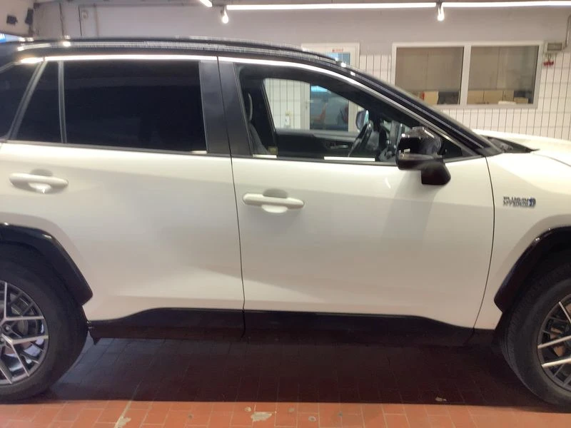 Toyota Rav4, снимка 7 - Автомобили и джипове - 54910293