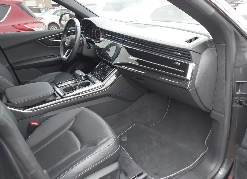 Audi Q8 PRESTIGE* Matrix* B&O* 360* Дистроник* Обдух* Пано - изображение 7
